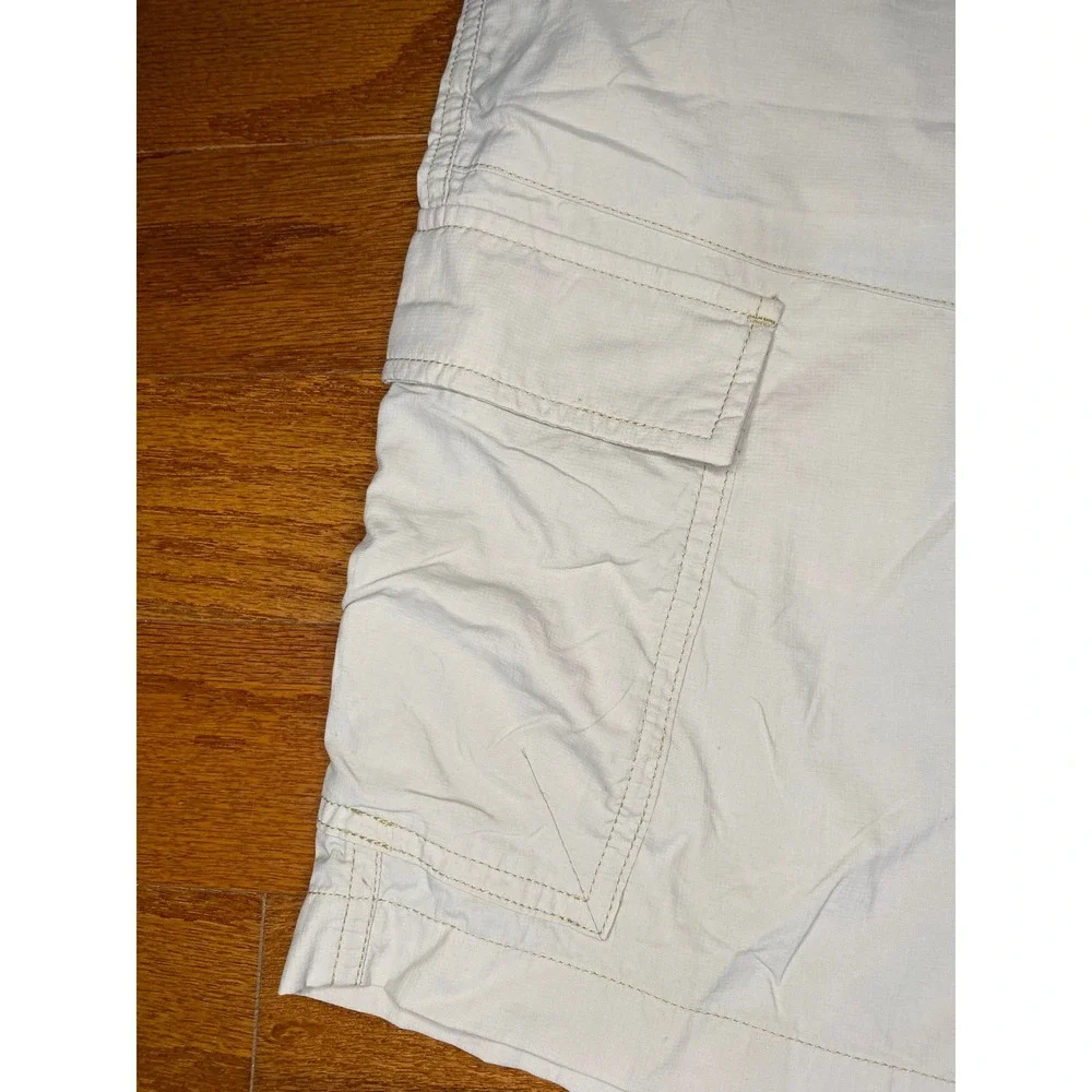 Columbia Omni-Shade‎ Sun Protection Light Tan Cargo Shorts Size 42